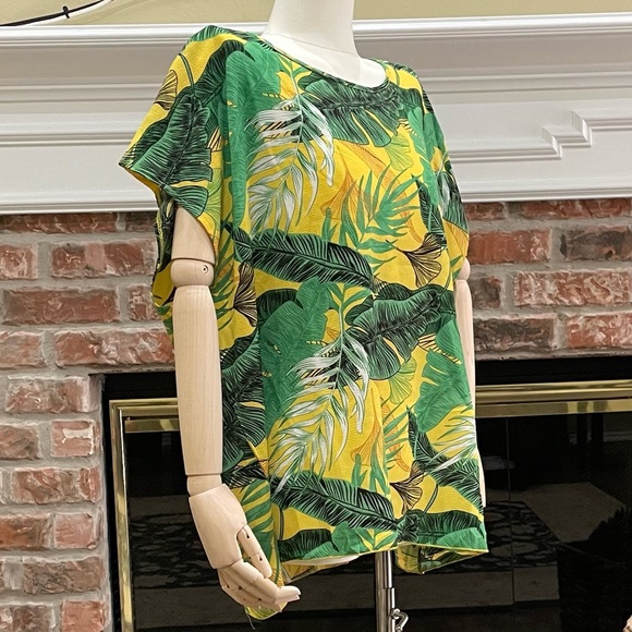 SHEIN Curve plus size tropical palm leaf print blouse / 2X / Excellent condition - Picture 2 of 11
